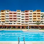 Lovelystay - Bela Vista 3bdr Duplex Penthouse With Pool شقة