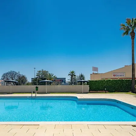 Bela Vista Penthouse With Pool By Lovelystay Appartement *