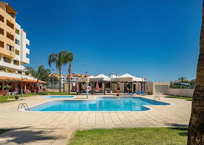 Lovelystay - Bela Vista 3bdr Duplex Penthouse With Pool Apartamento Albufeira