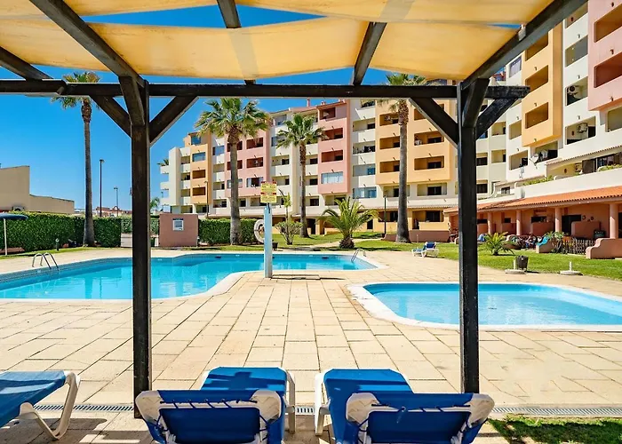 Lovelystay - Bela Vista 3bdr Duplex Penthouse With Pool *