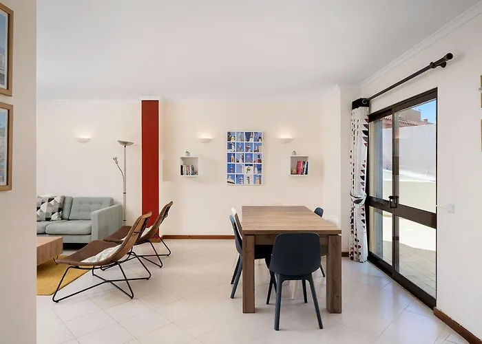 Lovelystay - Bela Vista 3bdr Duplex Penthouse With Pool * Albufeira